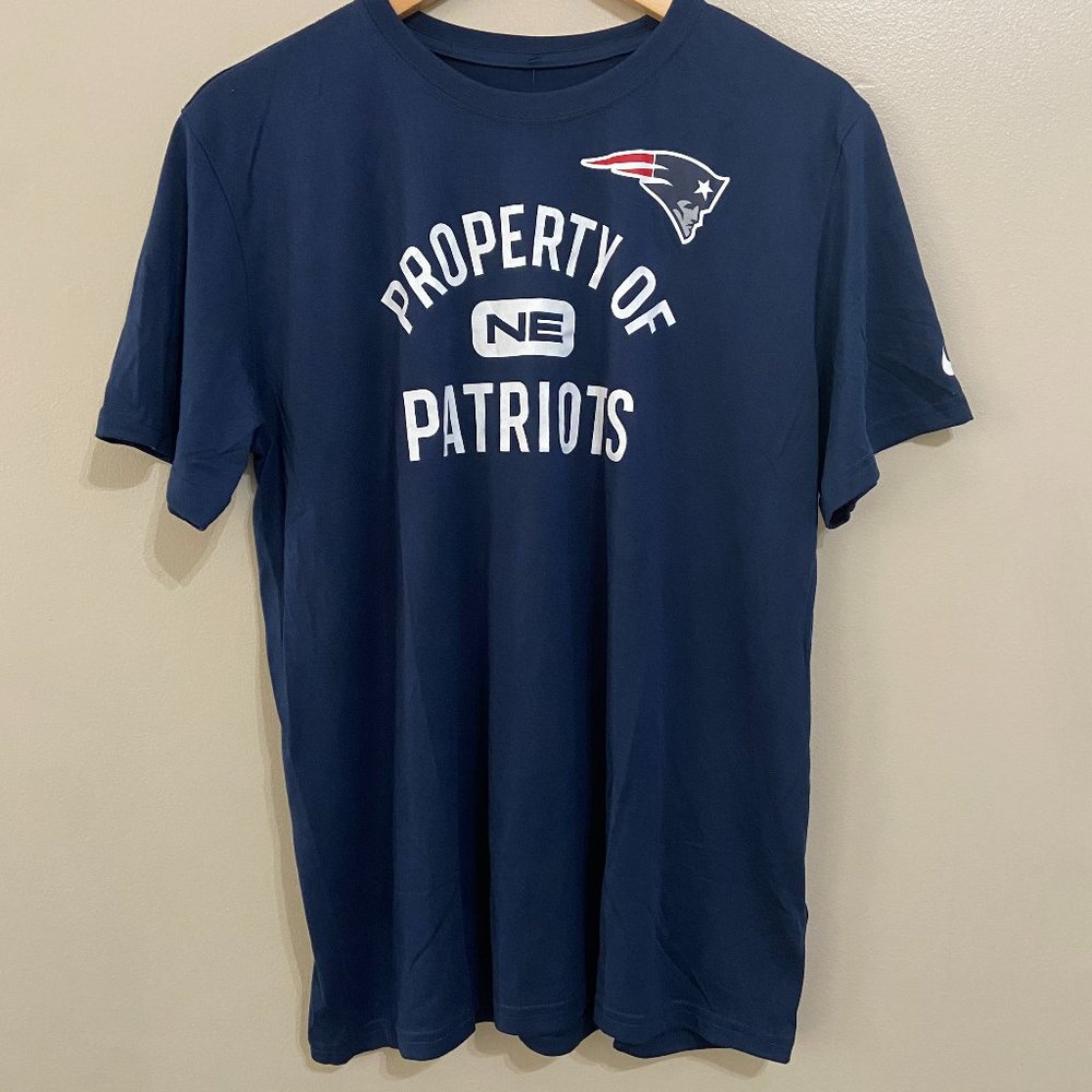 Nike NFL New England Patriots Team Issue On-Field Sideline T-Shirt Mens NEW